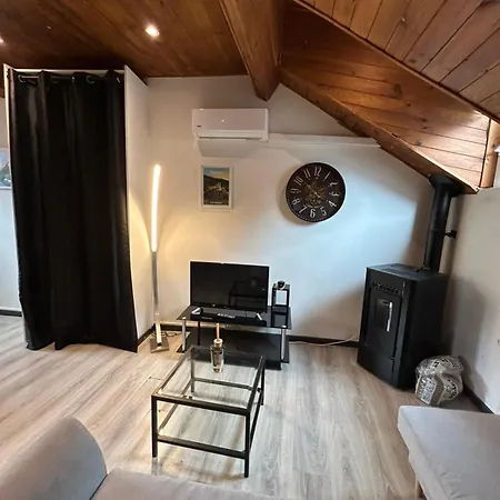 Au Pied Du Château T3 Appartement