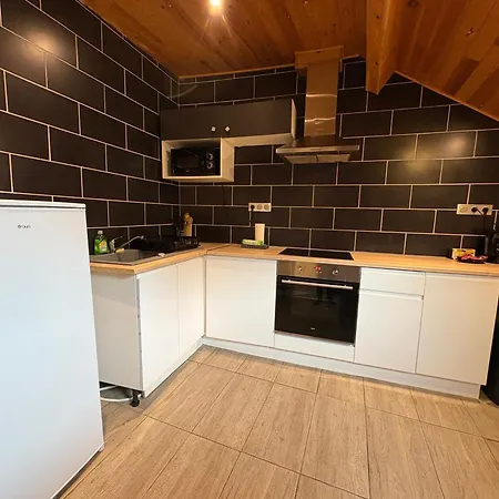 Au Pied Du Château T3 *